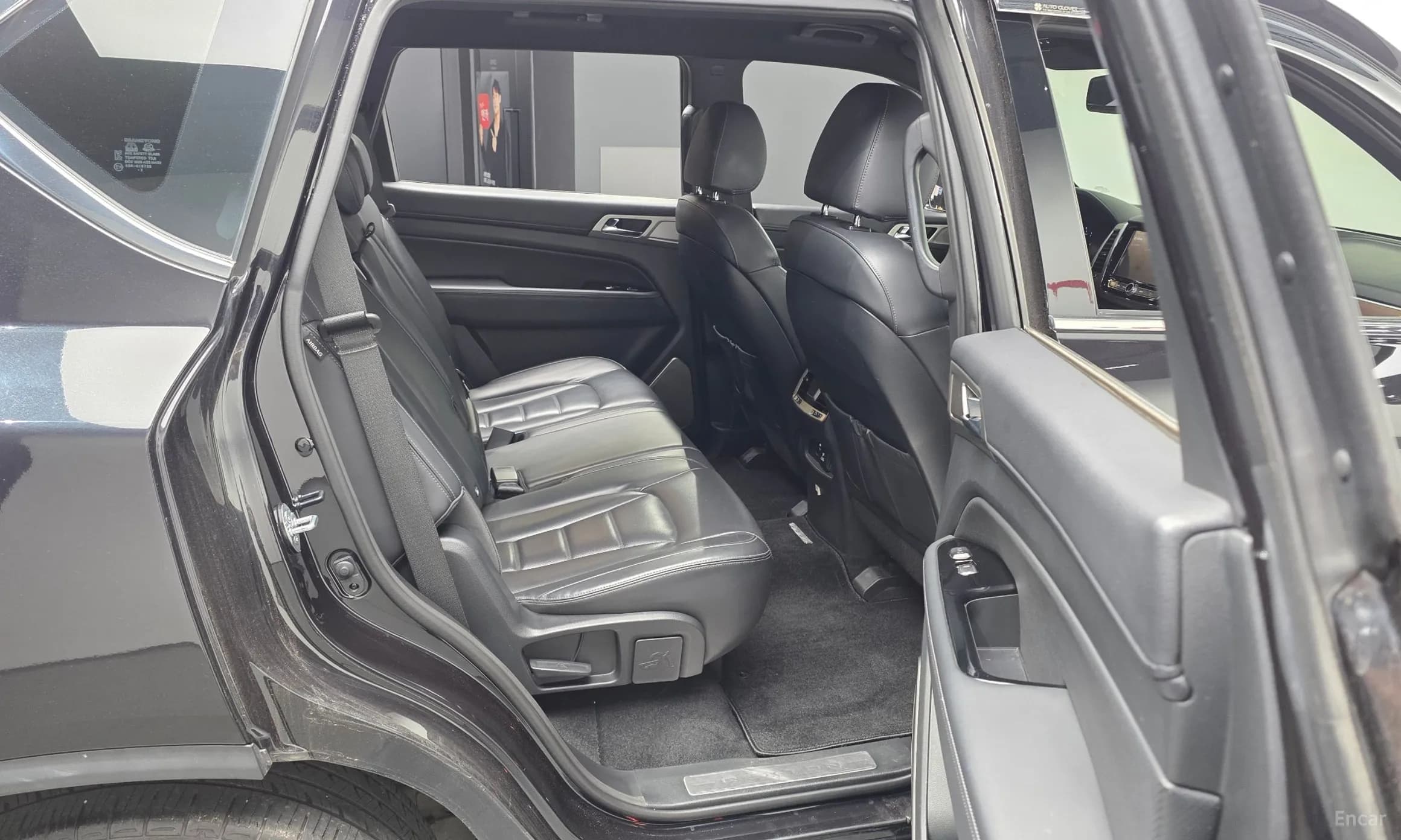 G4 Rexton