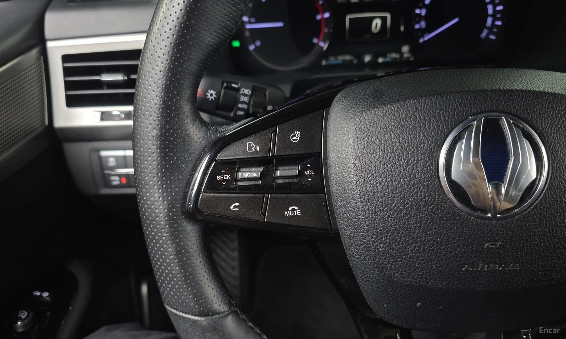 G4 Rexton