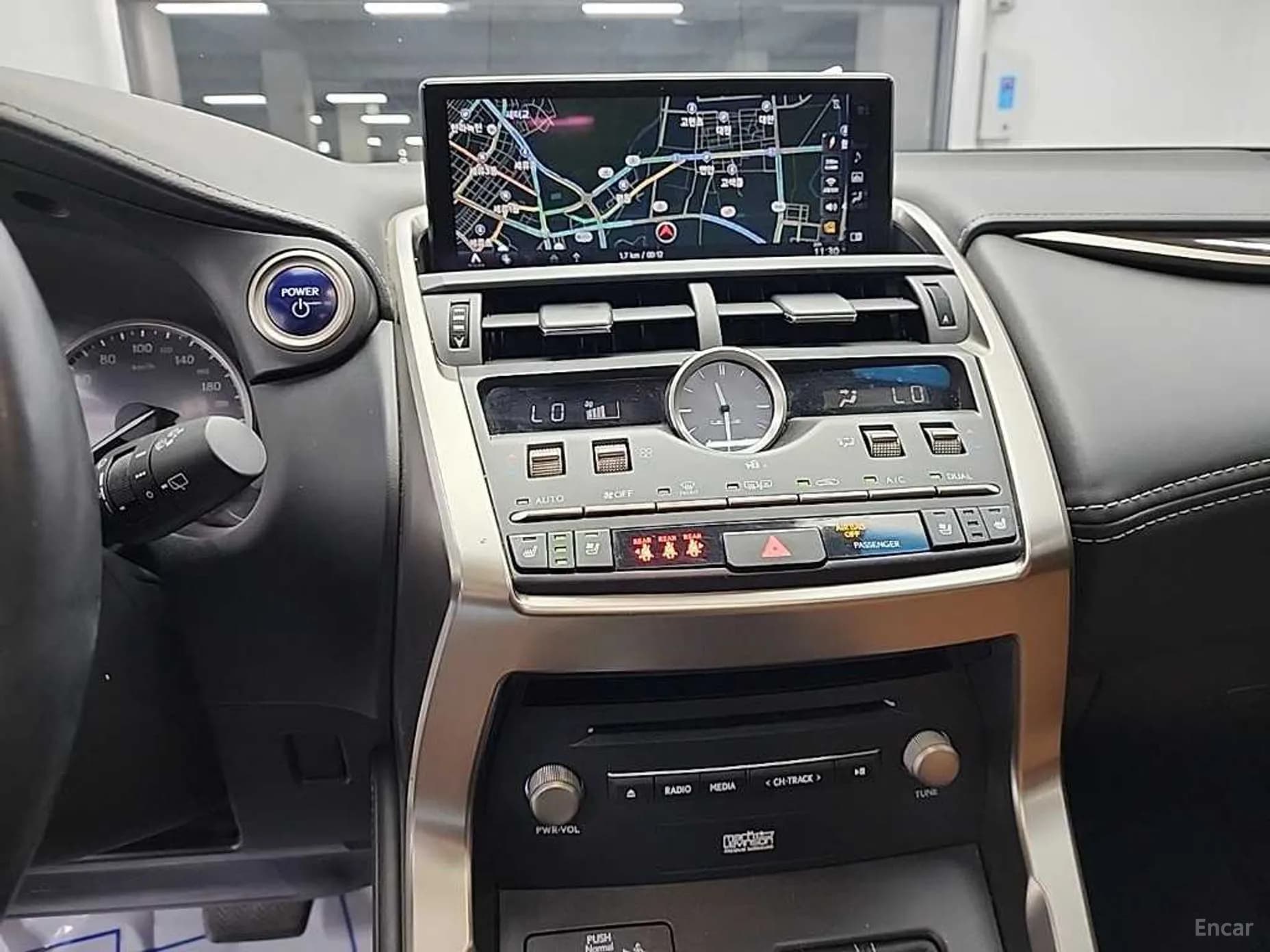 NX300h