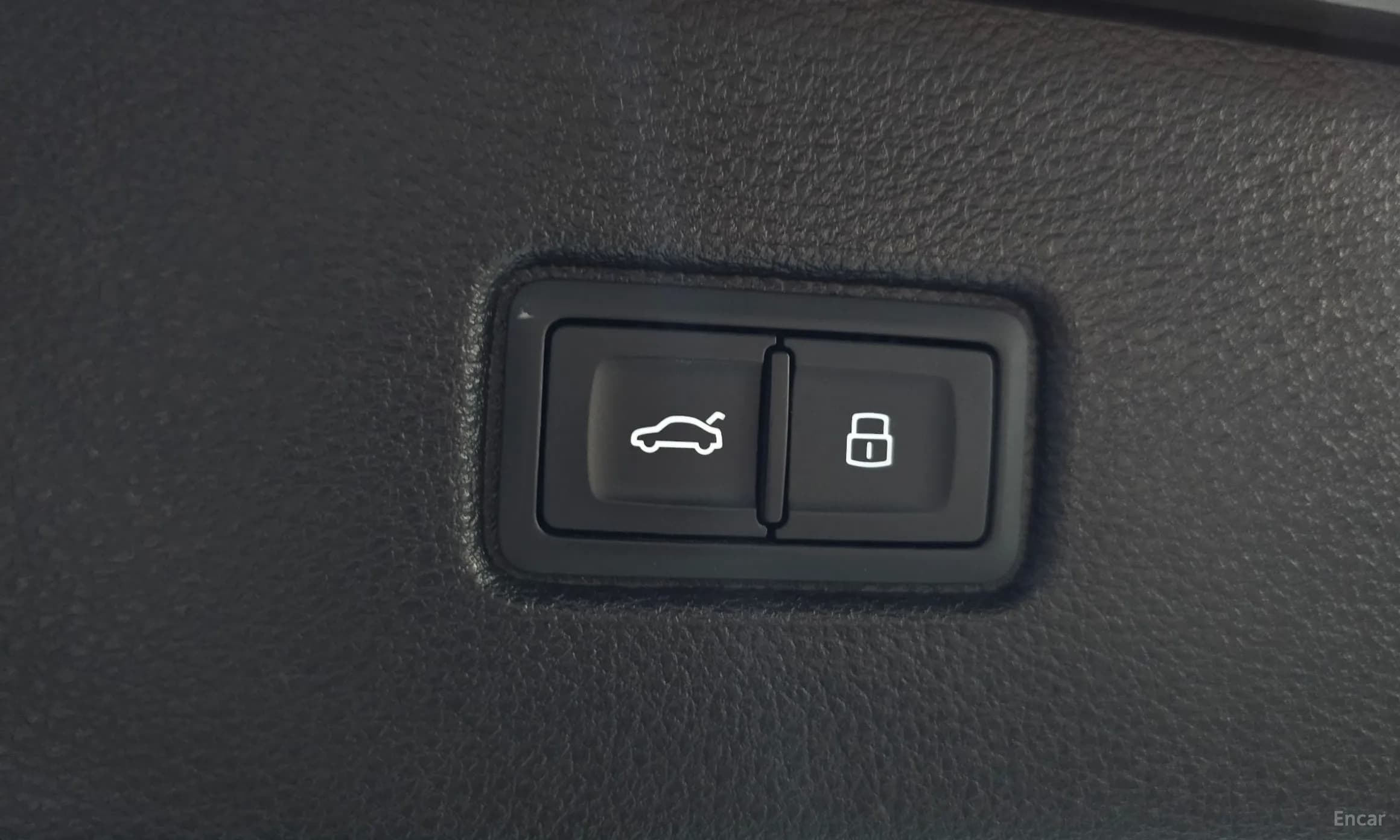Q7 (4M)