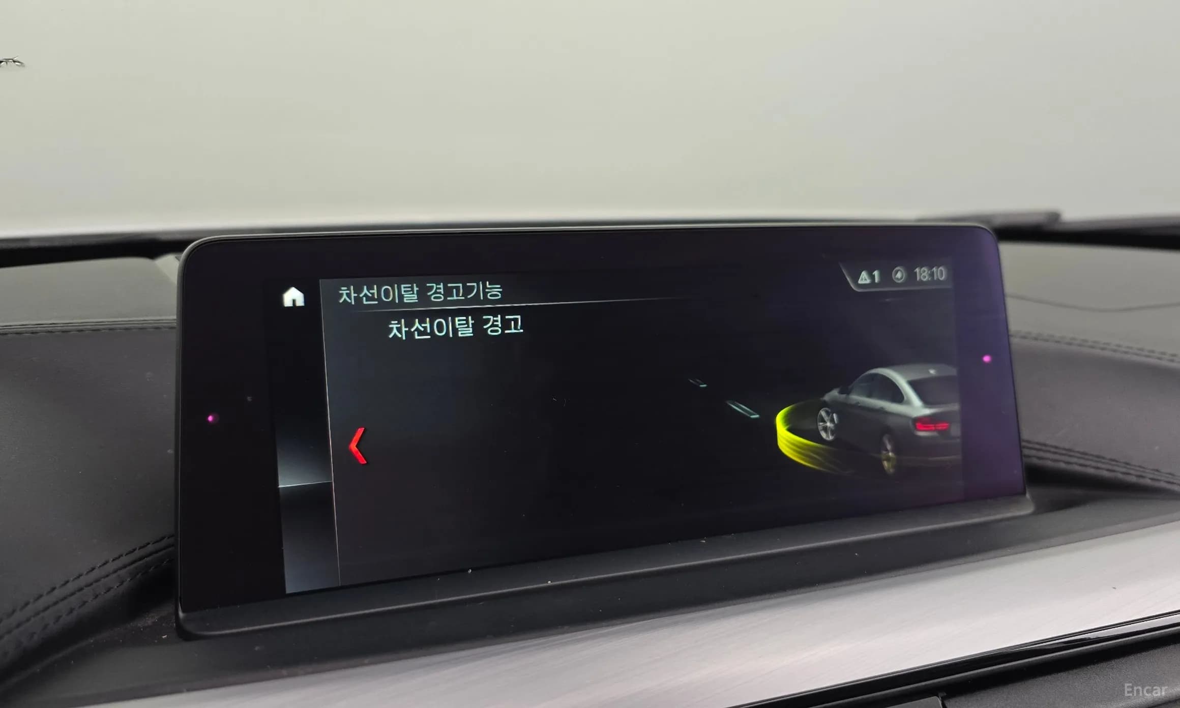 Series 4 (F32)