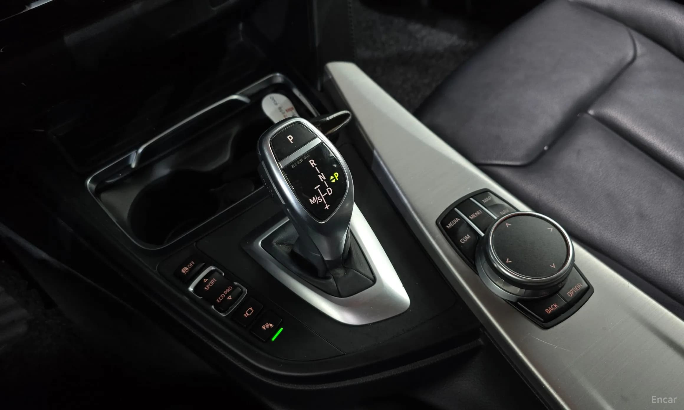 Series 4 (F32)