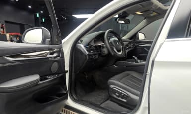 X6 (F16)