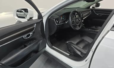 V90 Cross Country