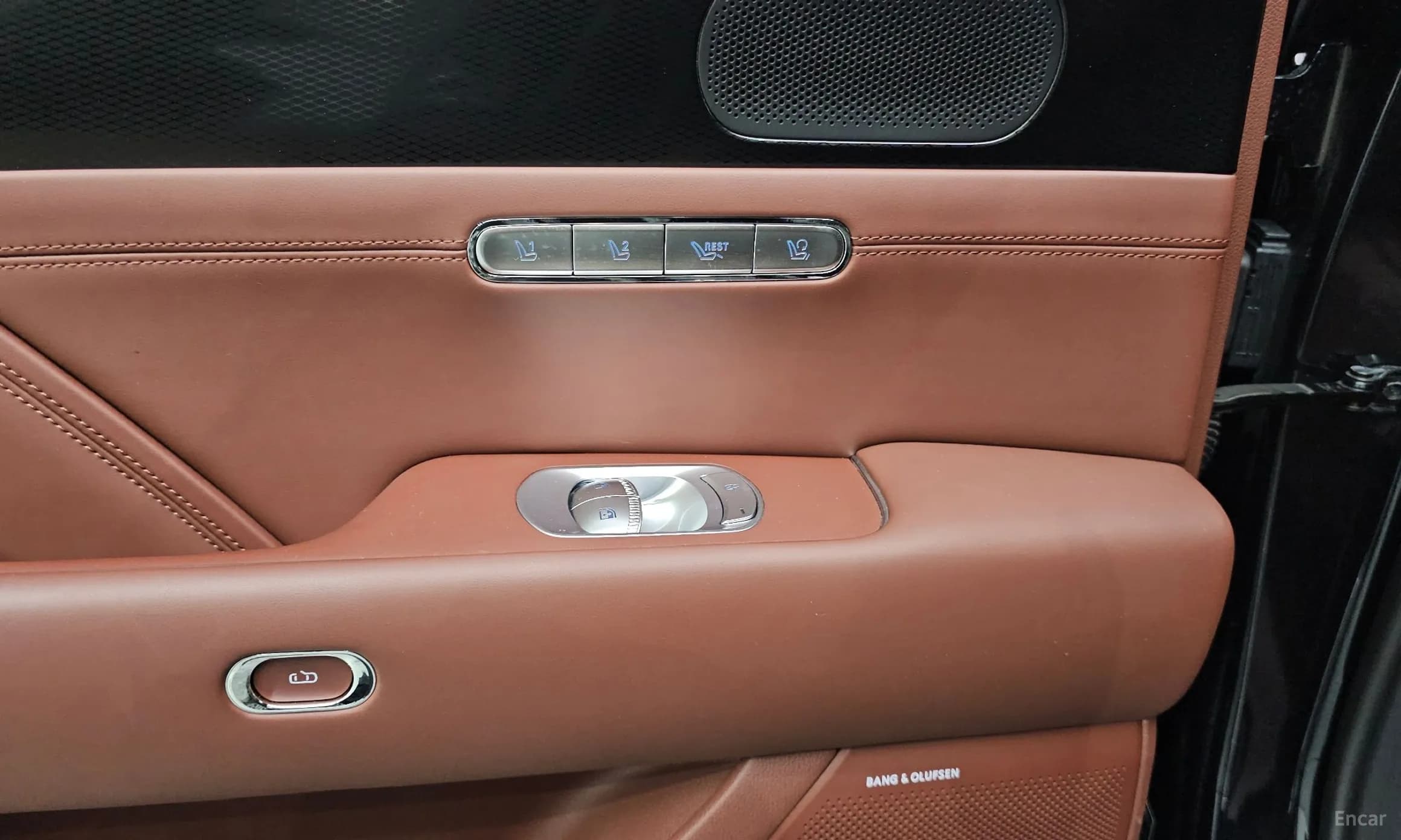 G90 (RS4)