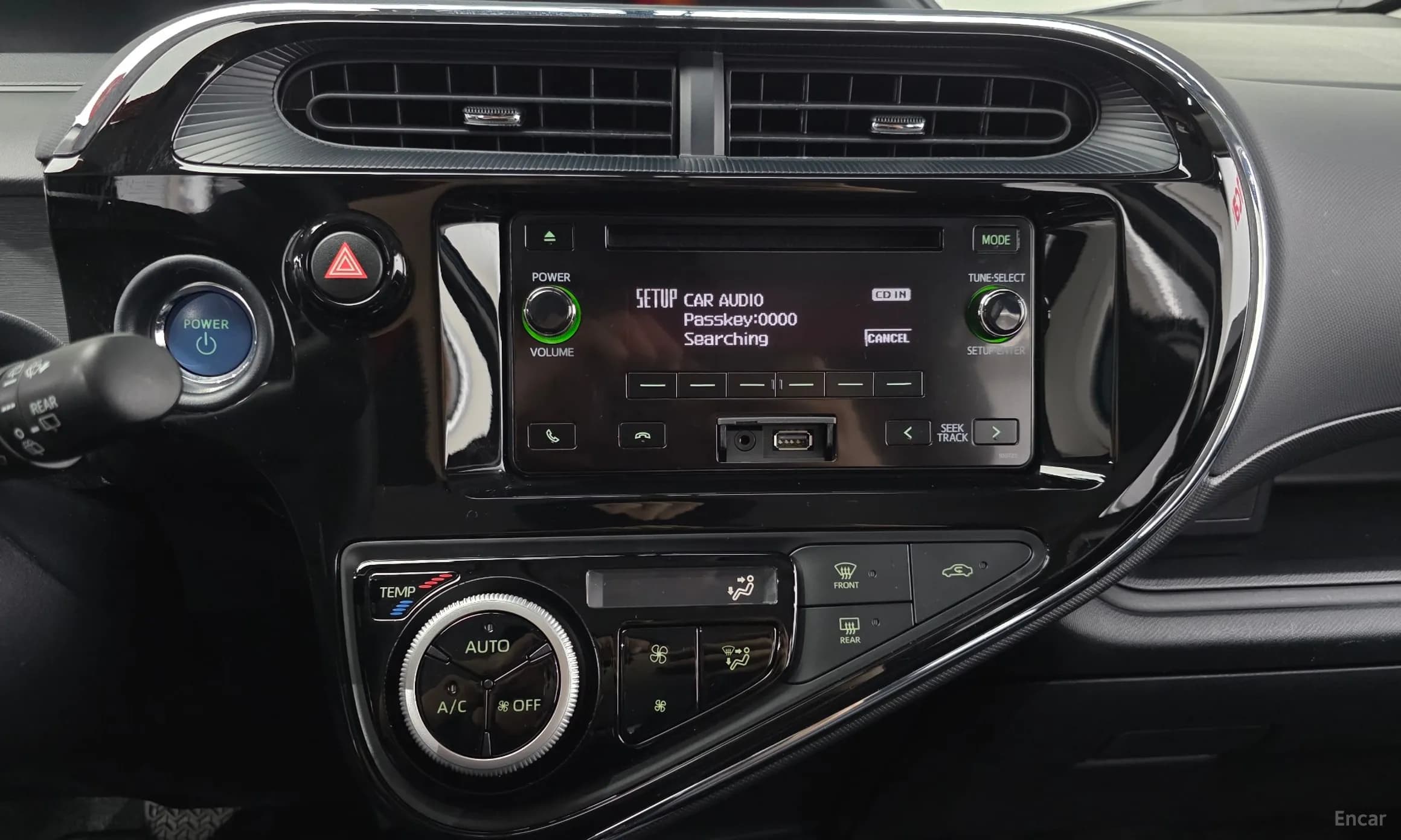 Prius C