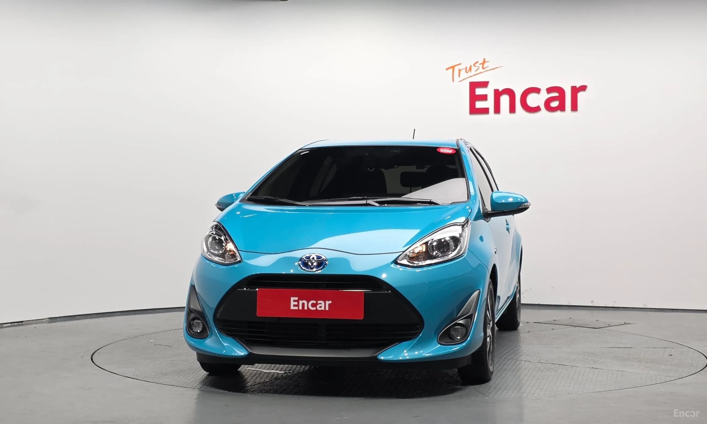 Prius C