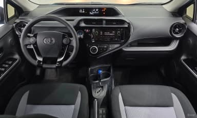 Prius C