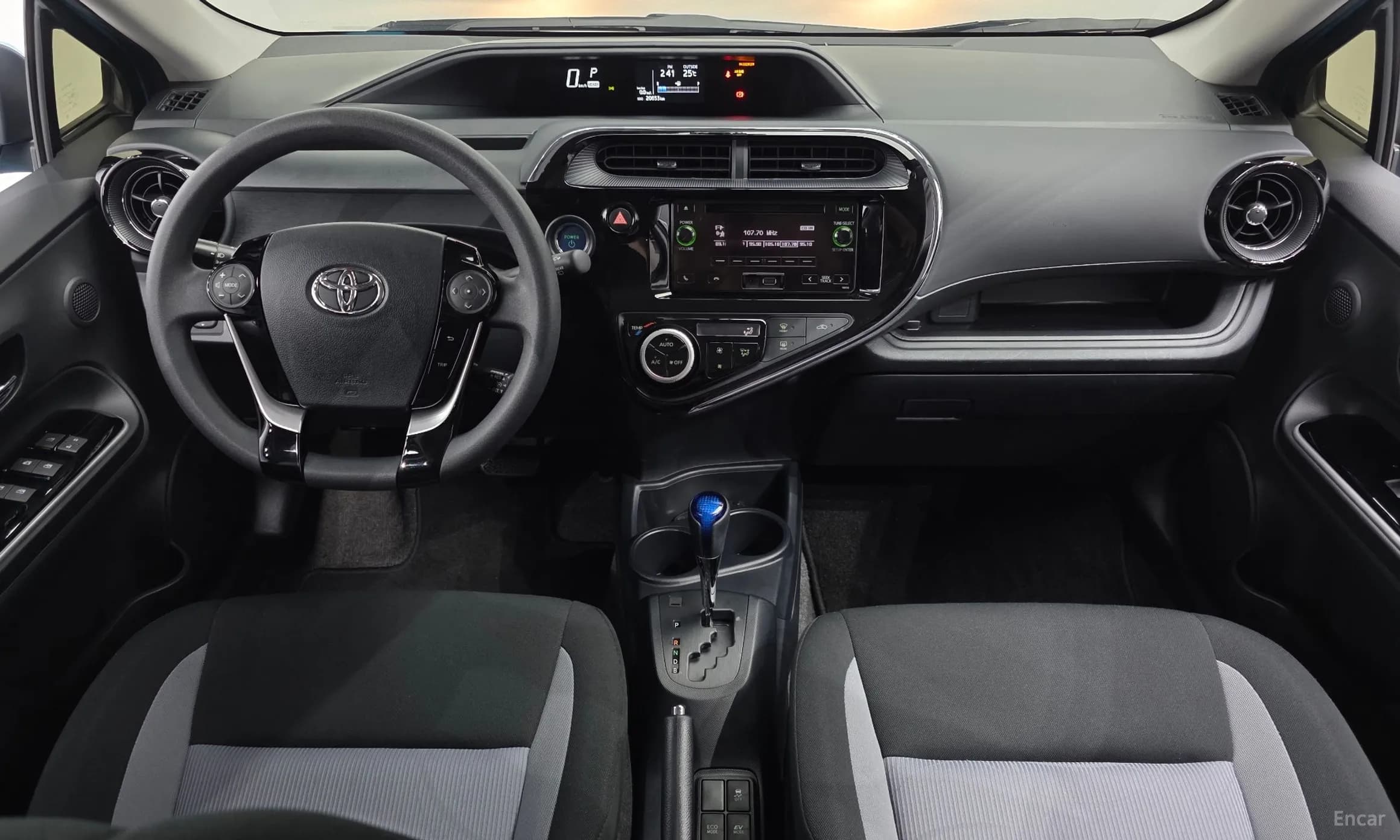 Prius C