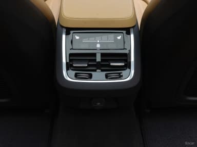 V90 Cross Country