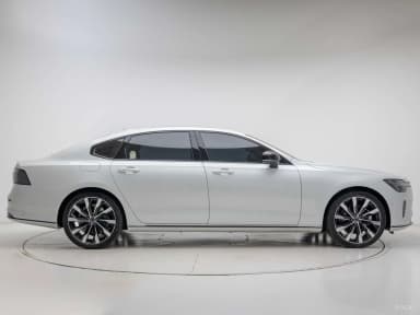 S90