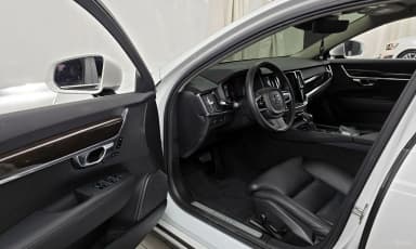 S90