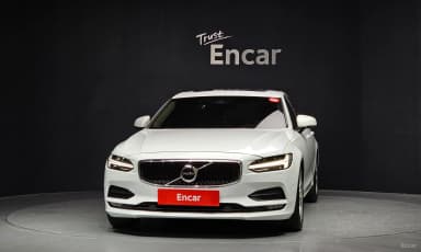 S90