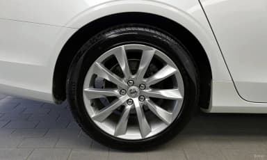 S90