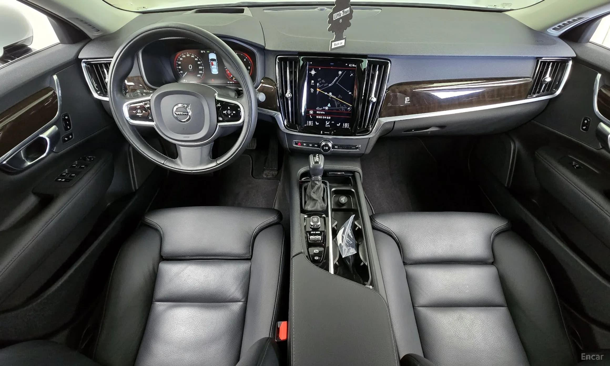 S90