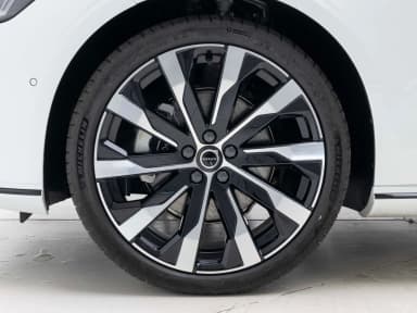 S90
