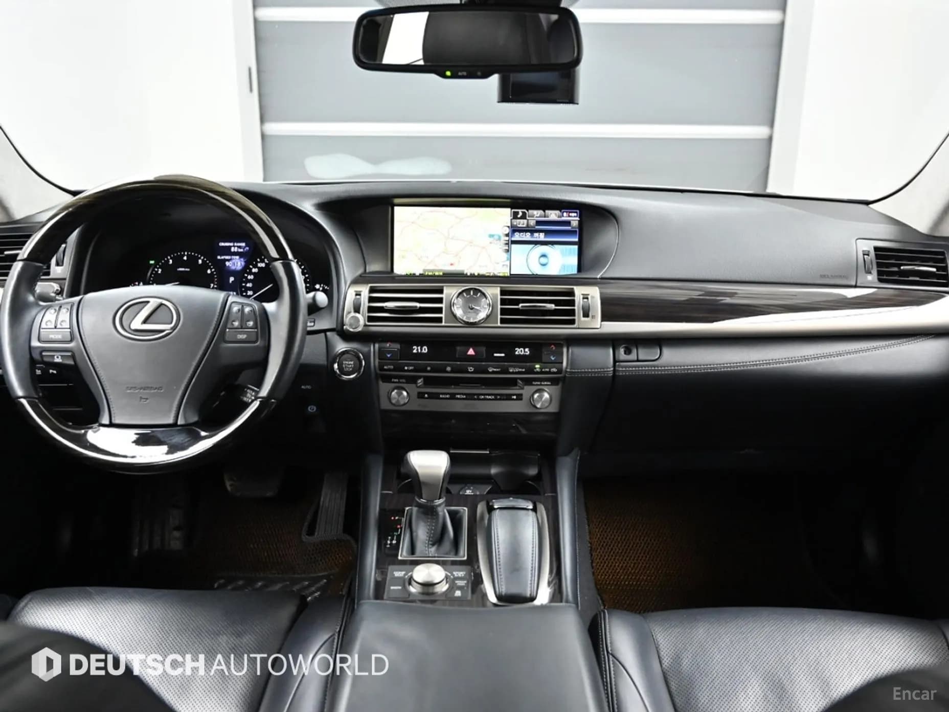 LS460