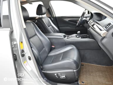 LS460