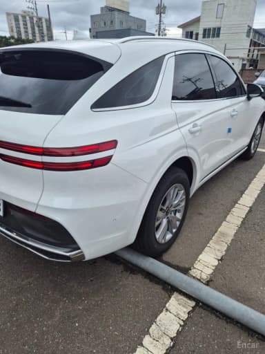 GV70