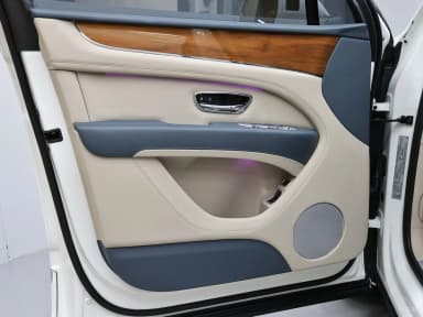 Bentayga
