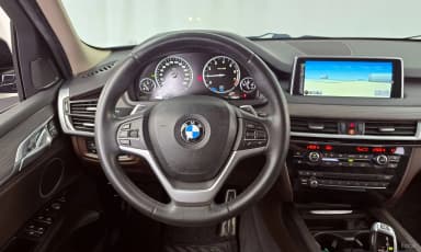 X5 (F15)