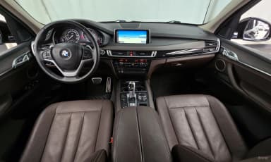 X5 (F15)
