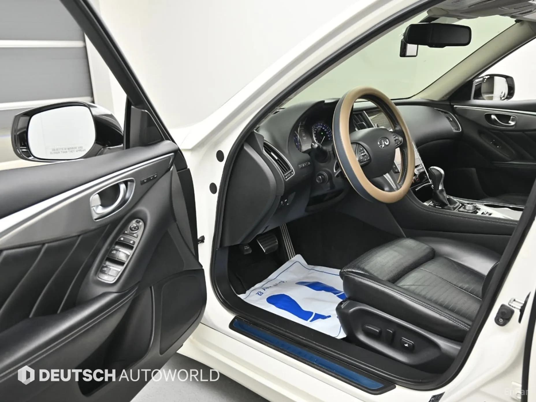 Q50