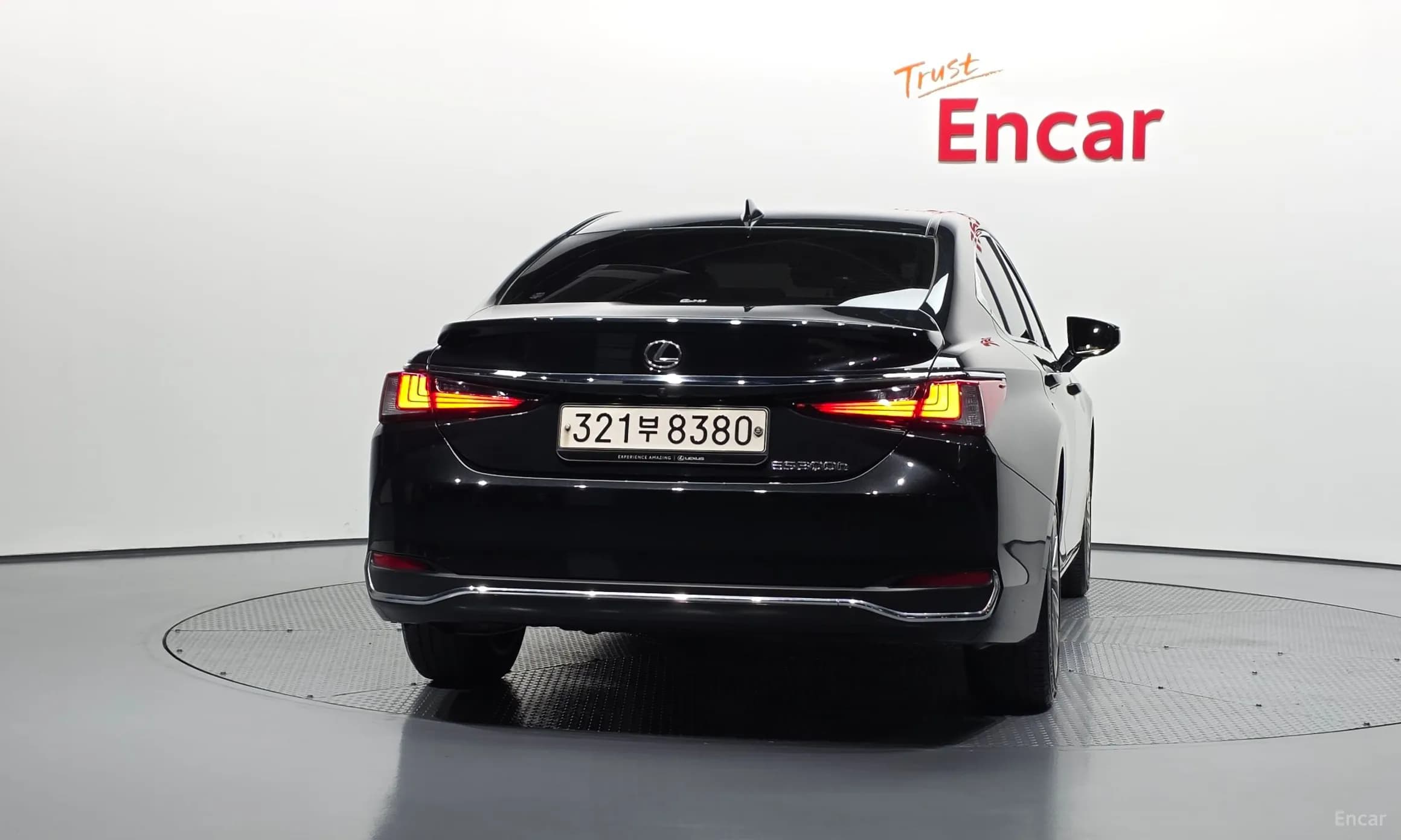ES300h 7th Generation