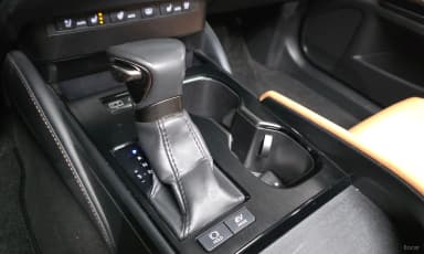 ES300h 7th Generation