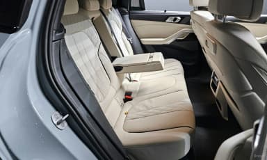 X6 (G06)