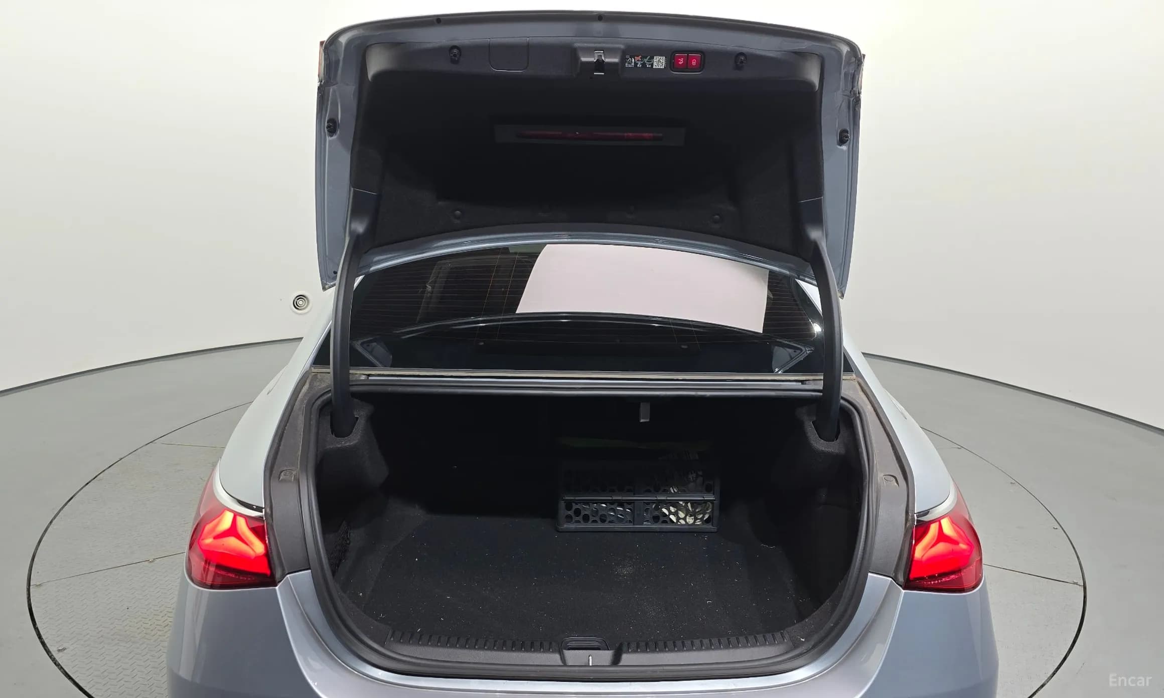 E-Class W214