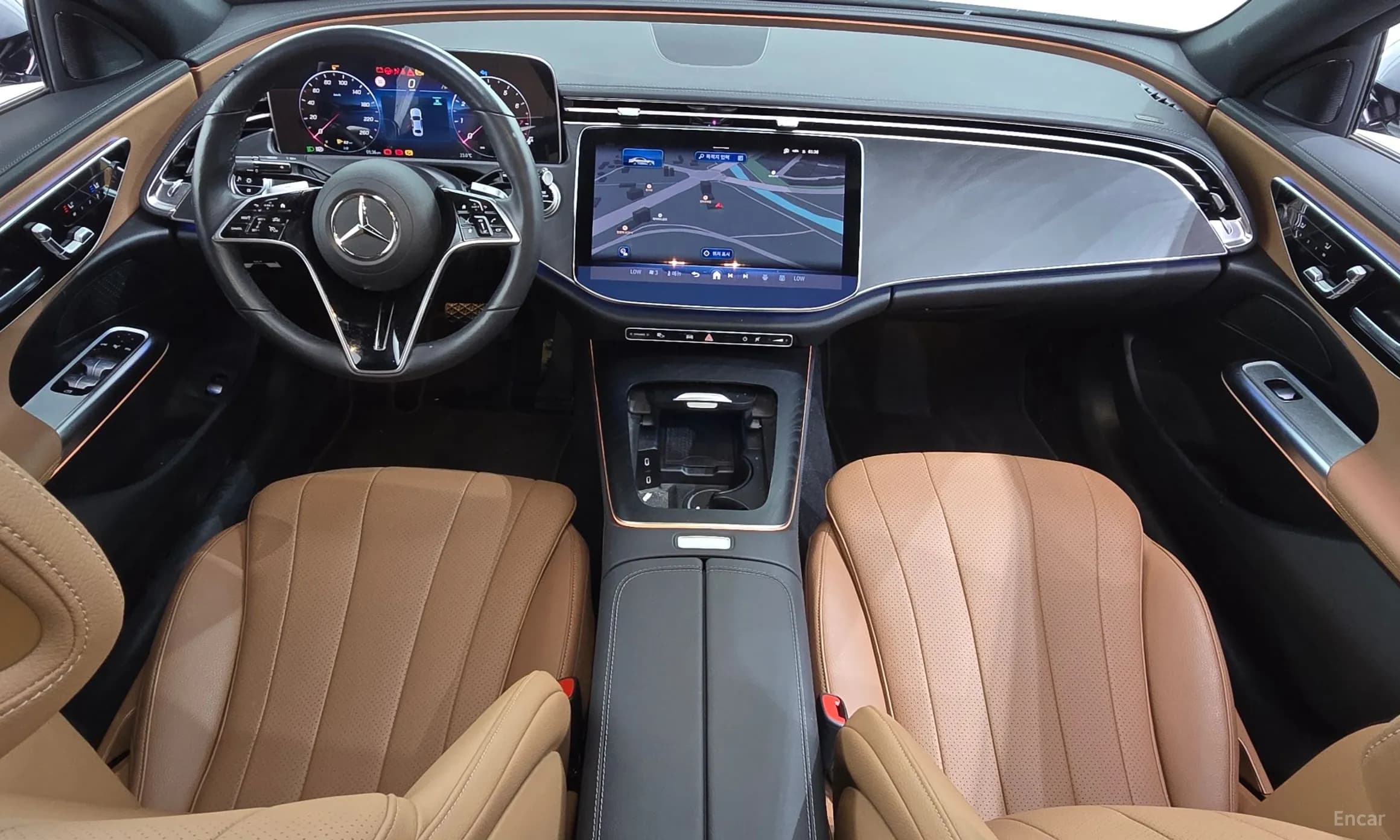E-Class W214