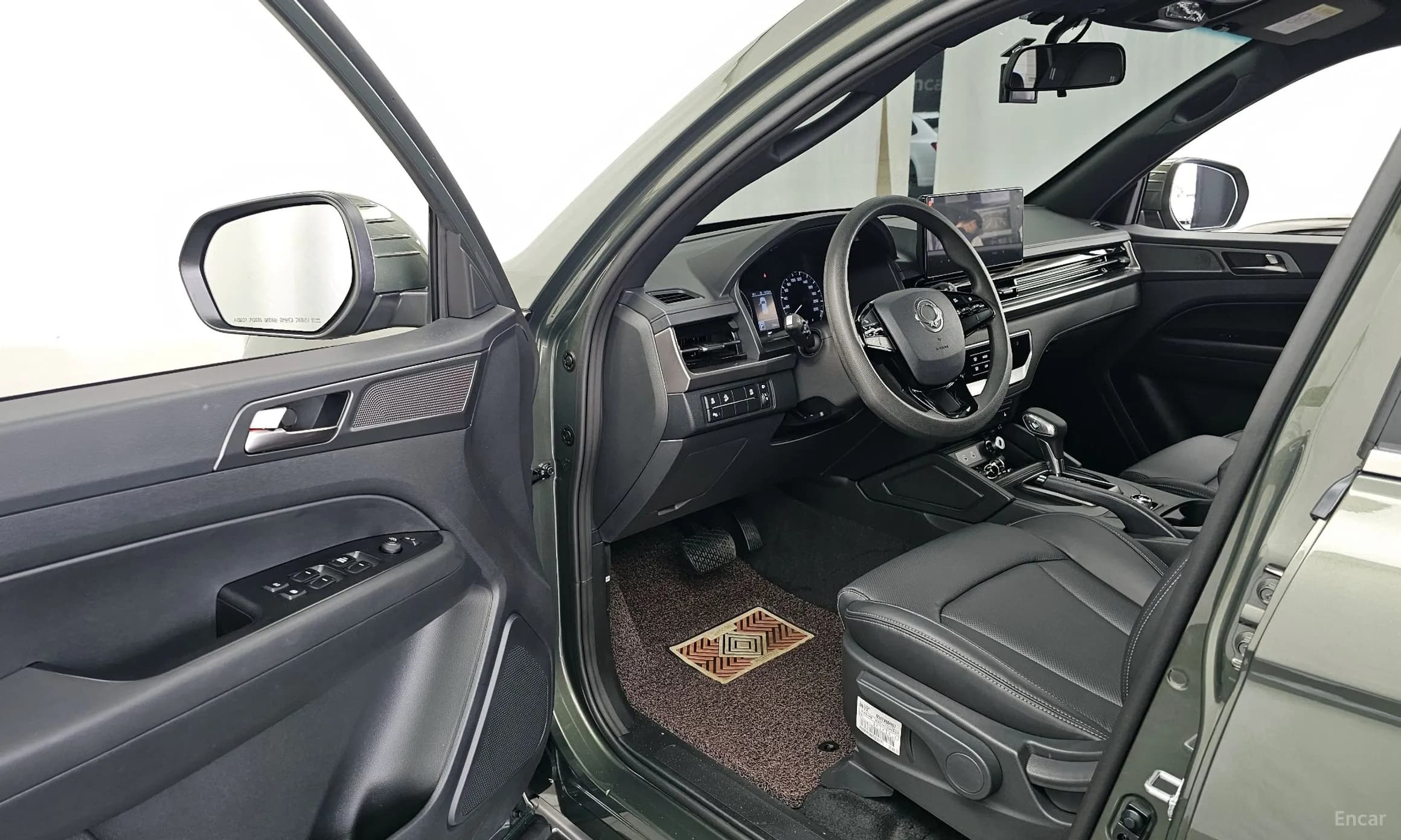 Musso Sport (Q250)