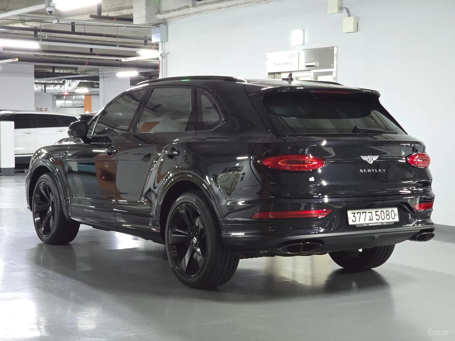 Bentayga