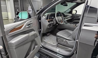 Escalade 5th Generation