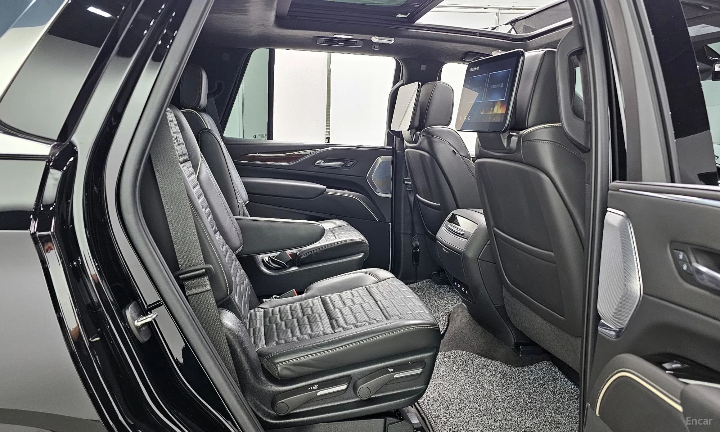 Escalade 5th Generation