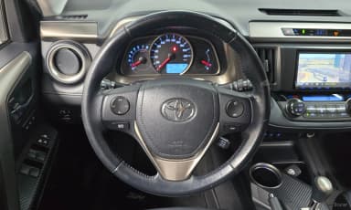RAV4