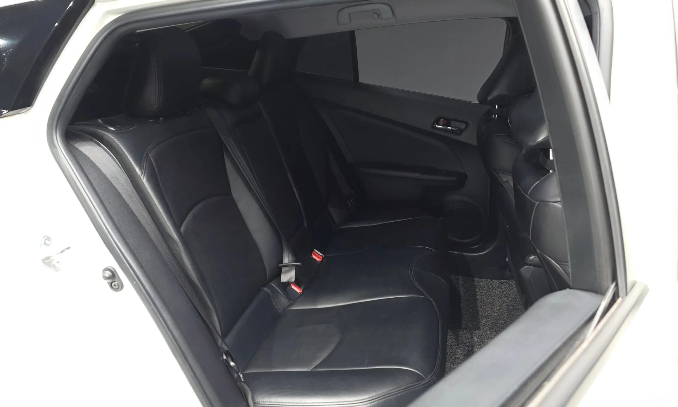 Prius 4th Generation