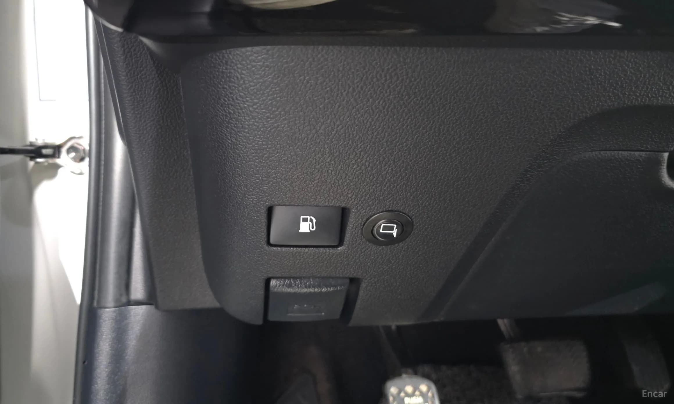 Prius 4th Generation