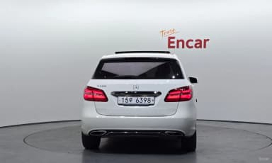 B-Class W246