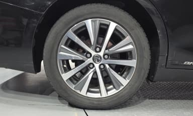 ES300h 7th Generation
