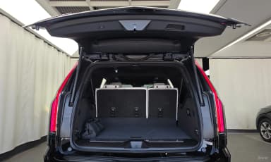 Escalade 5th Generation