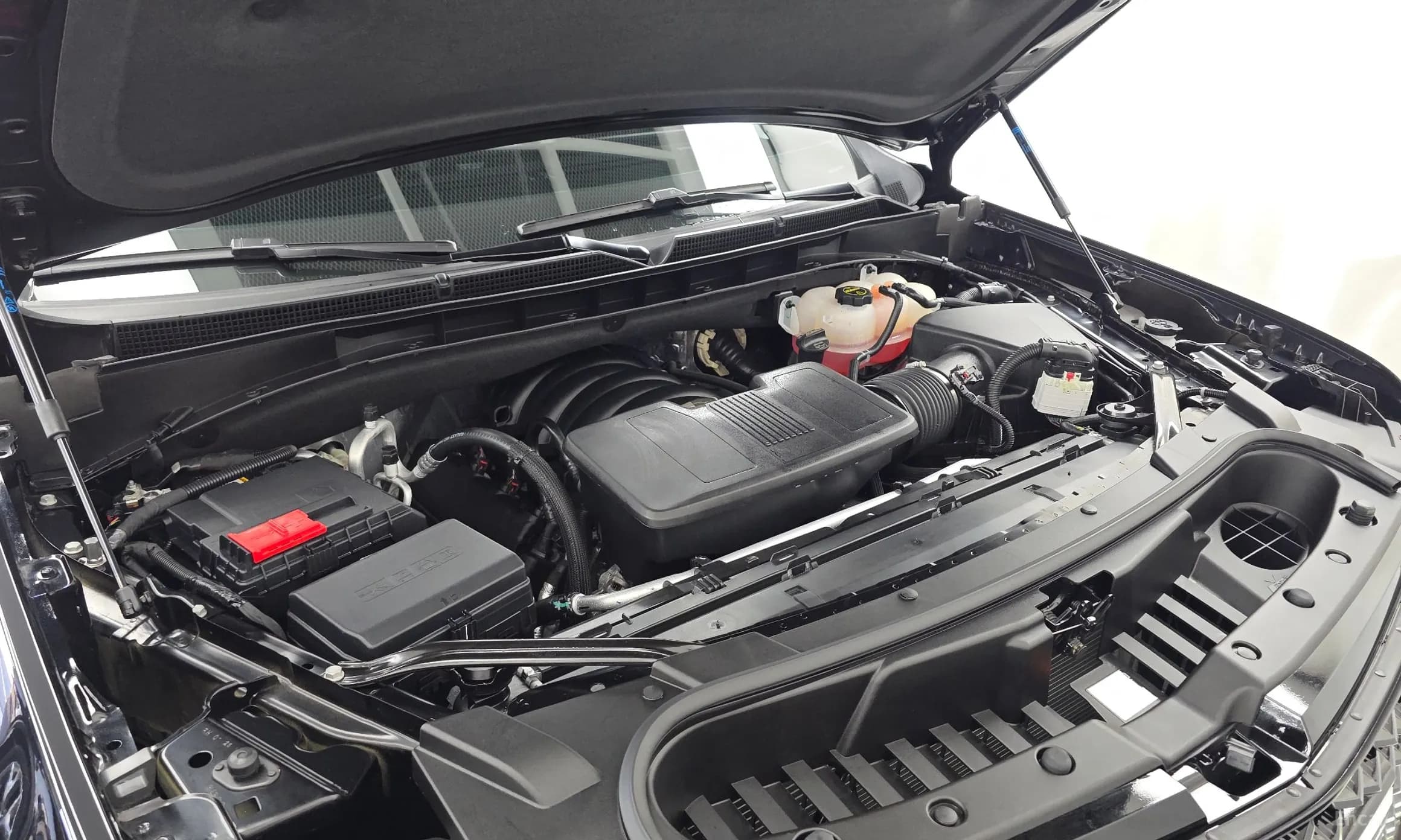 Escalade 5th Generation