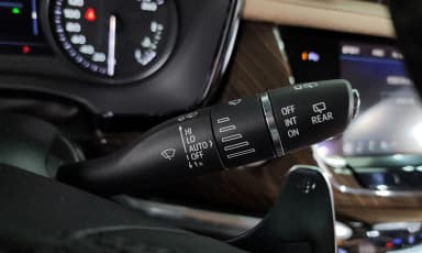 XT6