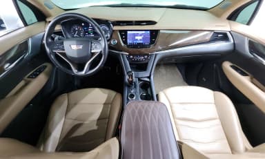 XT6