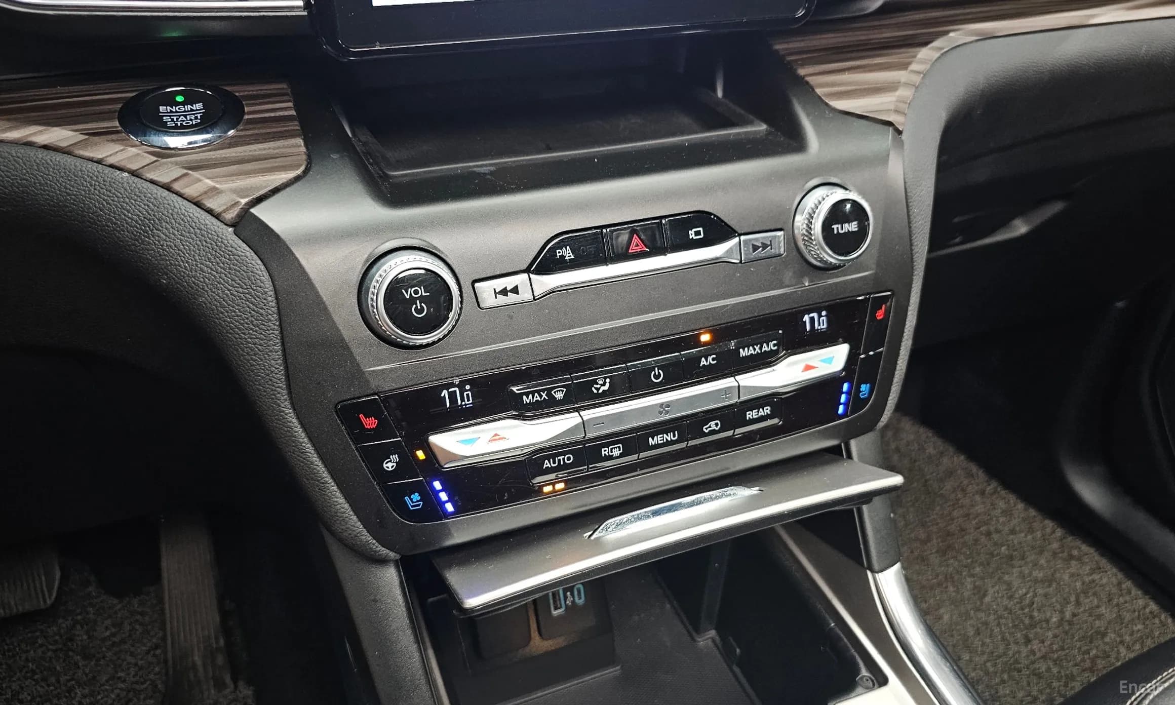 Explorer 6th Generation