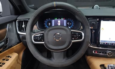 V90 Cross Country