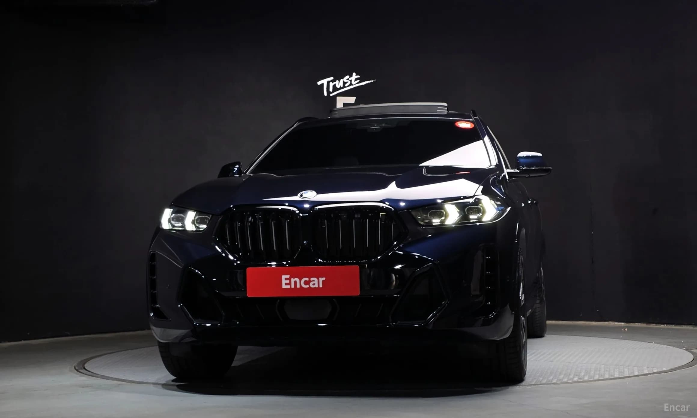 X6 (G06)