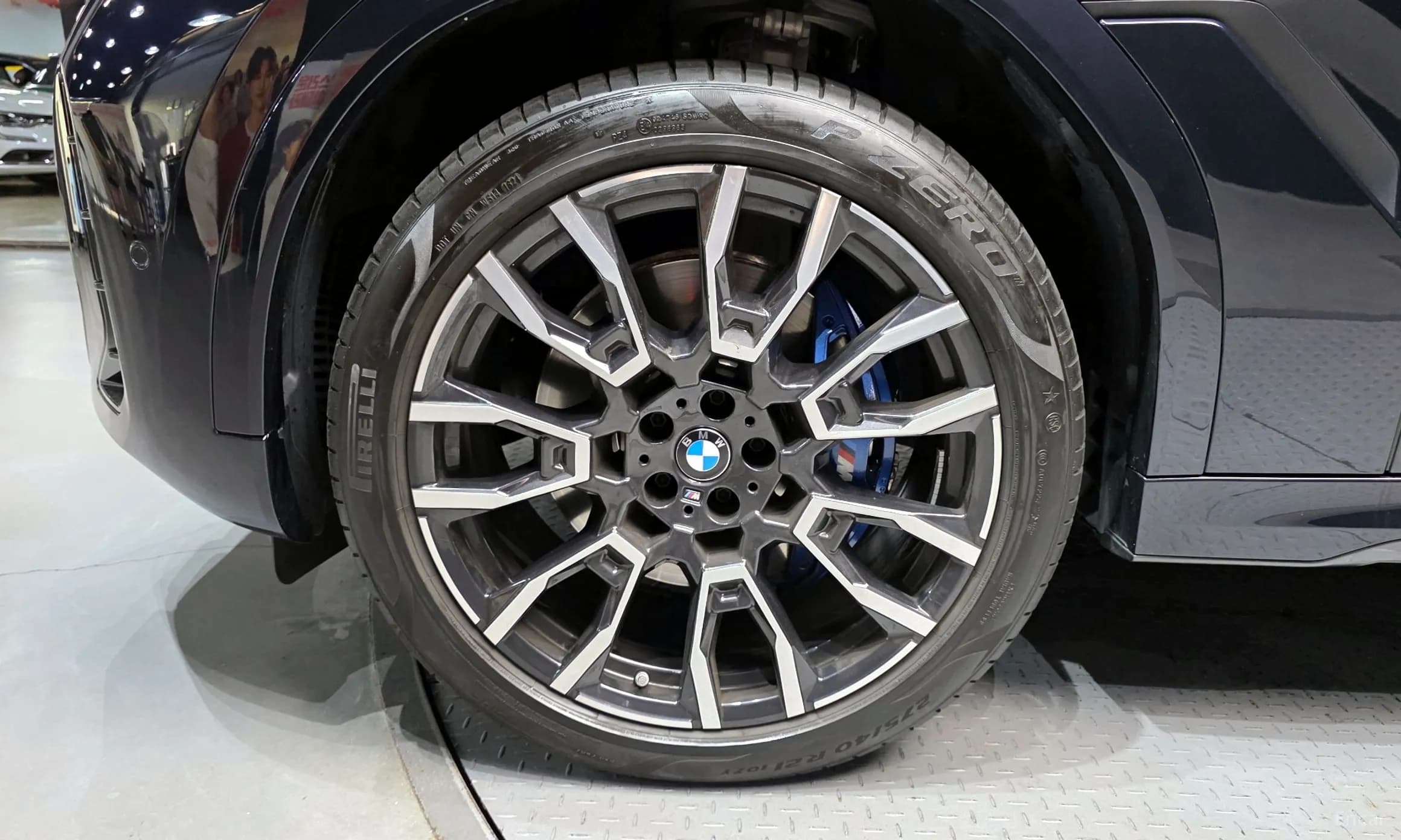 X6 (G06)