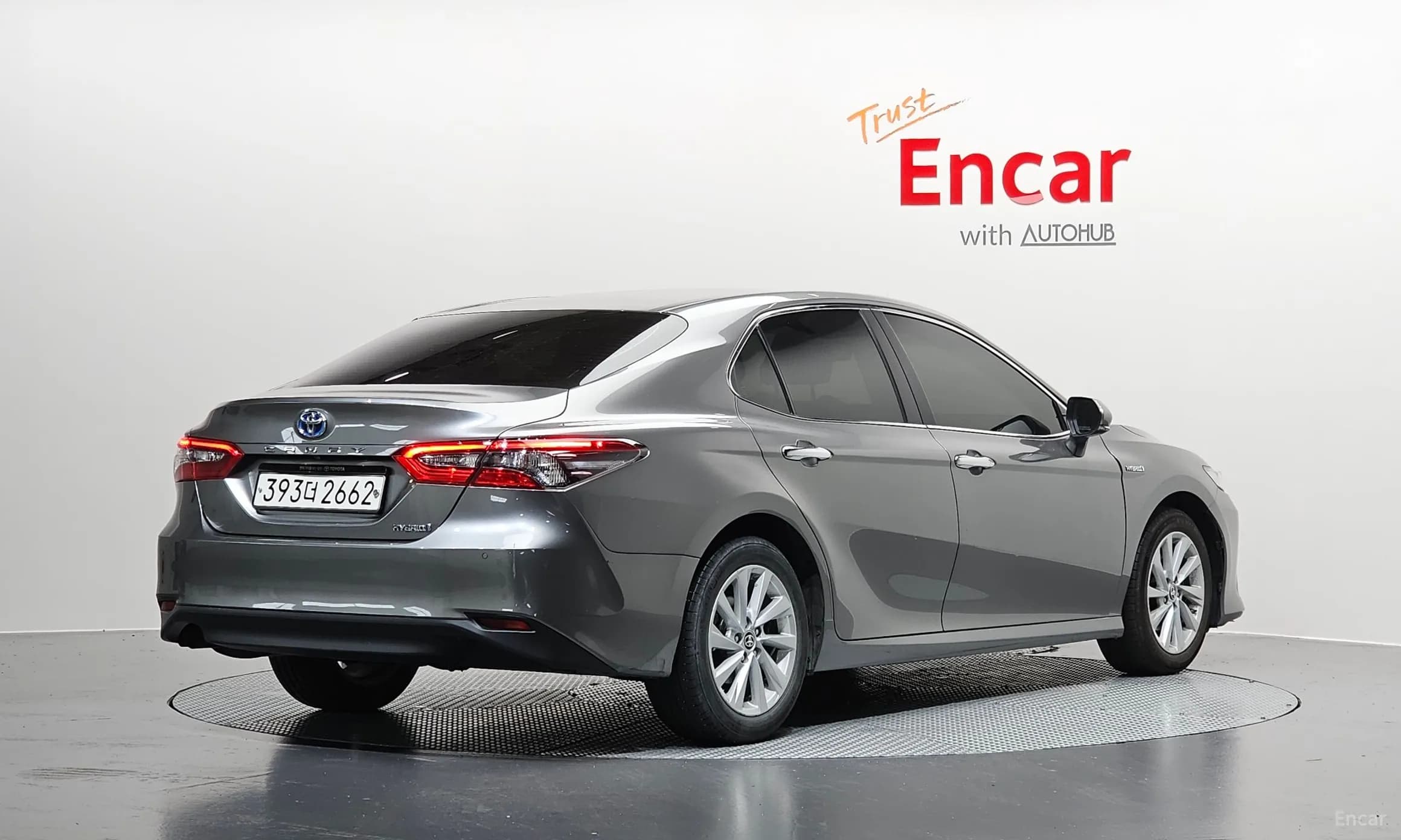 Camry (XV70)